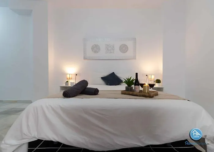 Prestige Premium - Center Малага